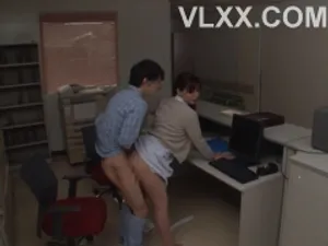 Em ghệ luôn muốn dùng bcs khi phang nhưng chị gái cô ấy thì không